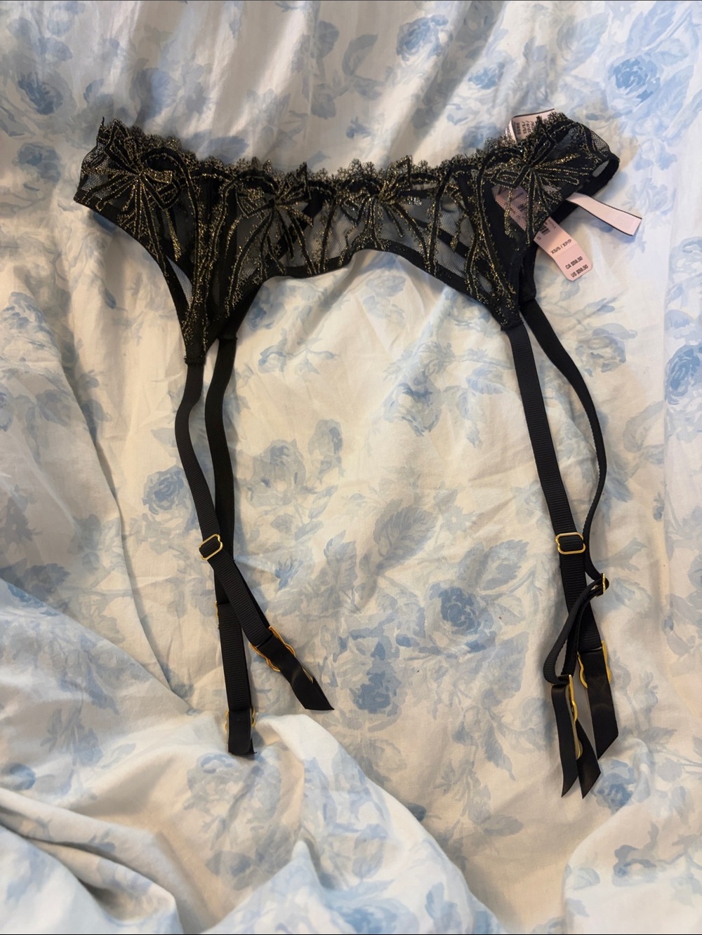 NWT Victoria's Secret Black & Gold Lace Garter Belt